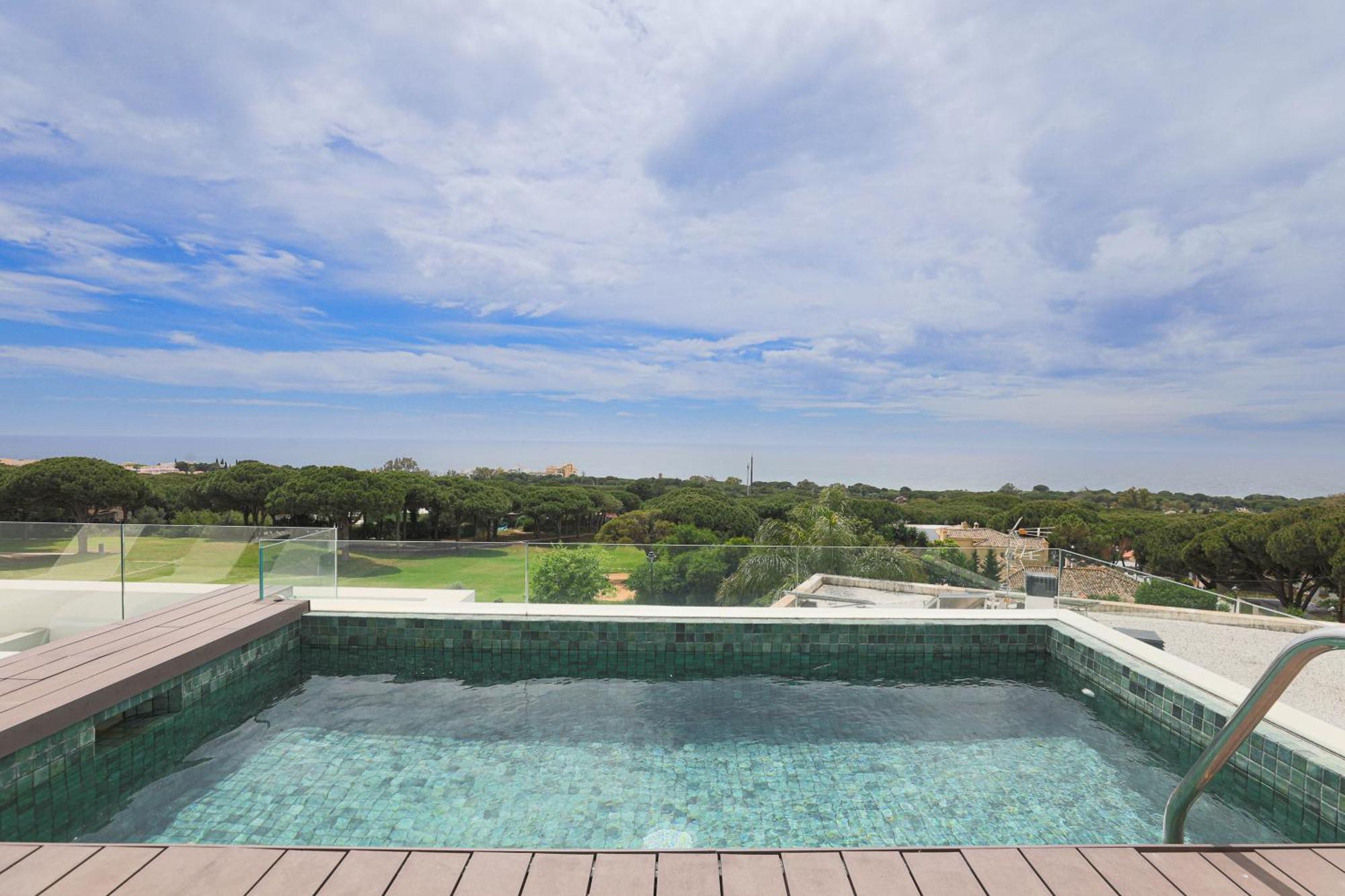 R14 Modern With Fantastic Sea Views Apartment Marbella