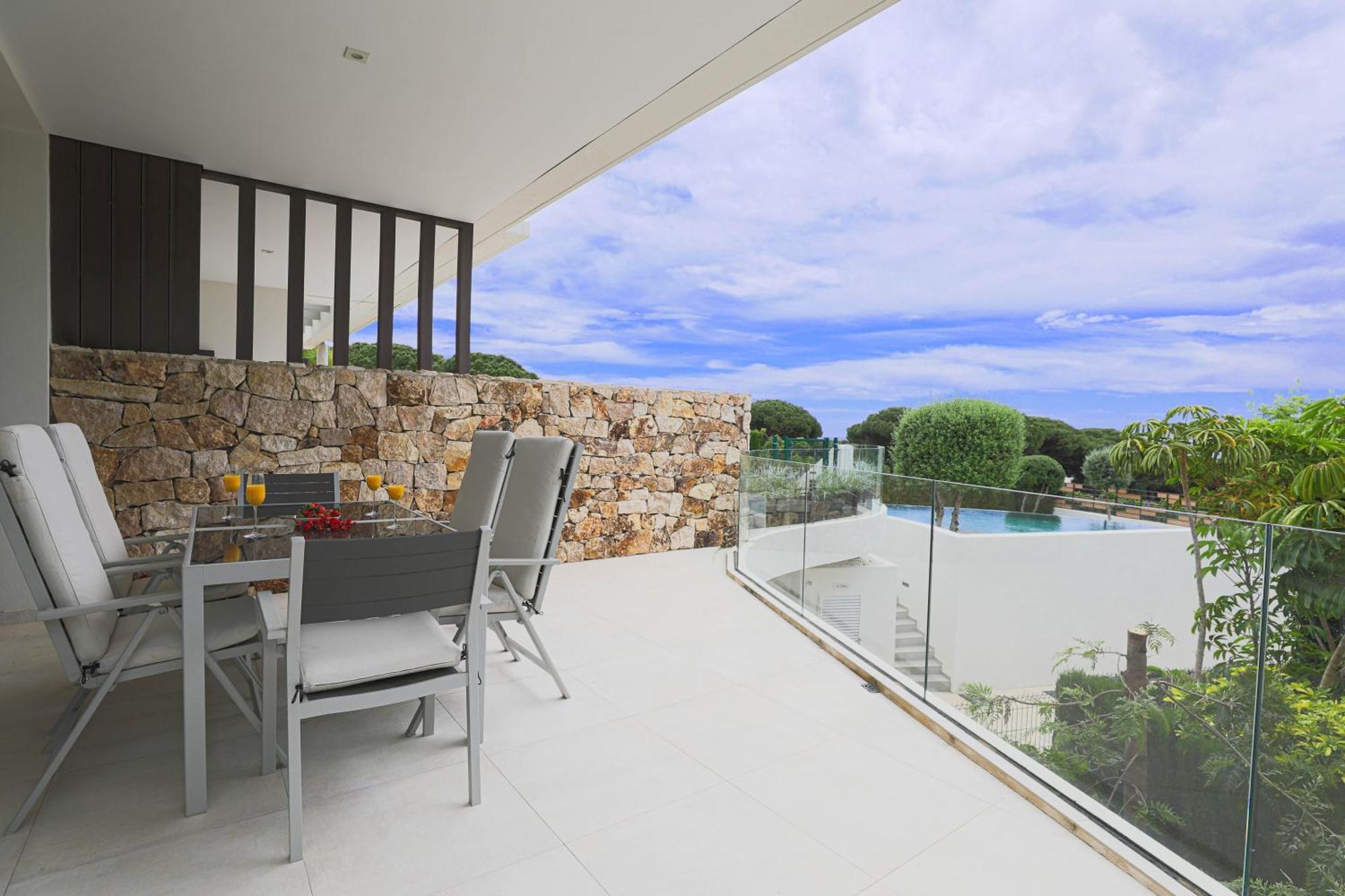 R14 Modern With Fantastic Sea Views * Marbella